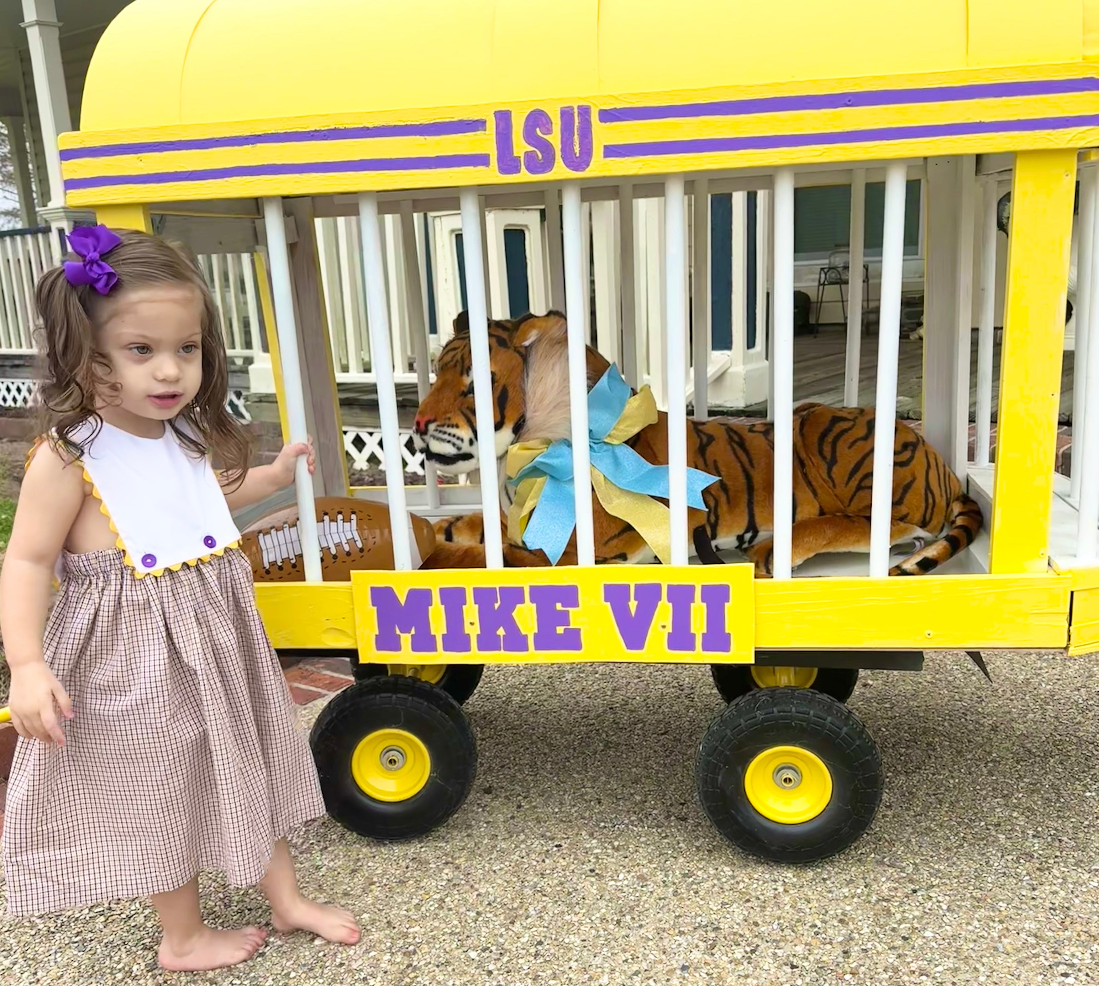 Girls GEAUX plaid Dress!